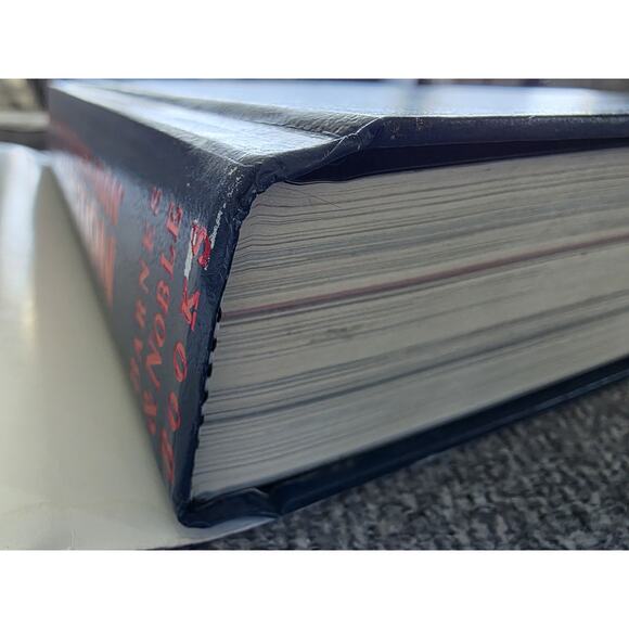 Ultimate Spiderman Collection Limited Edition 2004, 992 Pgs., Barnes & Nobles Bk - Picture 5 of 15